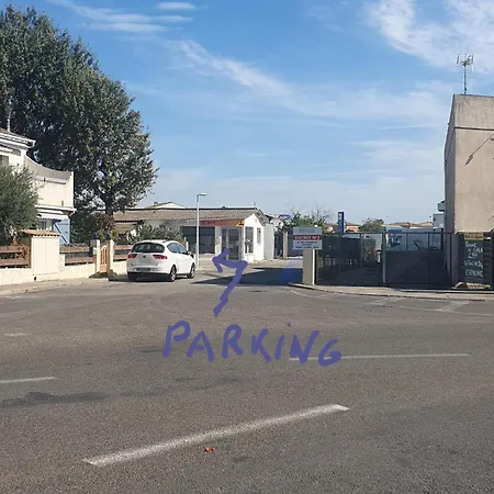 Les Floralies 2 4 Personnes Climatise, Piscine Dans La Et Parking Prive Disponible *