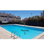 Apartment Les Floralies 2 4 Personnes Climatise, Piscine Dans La Et Parking Prive Disponible