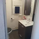 Apartment Les Floralies 2 4 Personnes Climatise, Piscine Dans La Et Parking Prive Disponible Le Grau-du-Roi