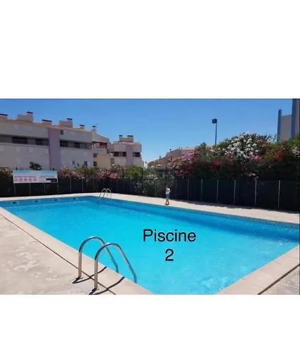 Apartamento Les Floralies 2 4 Personnes Climatise, Piscine Dans La Et Parking Prive Disponible